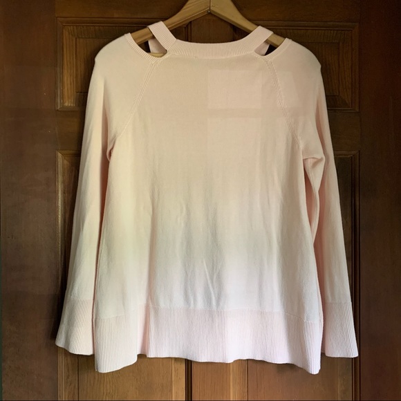 💰CLEARANCE💰 LOFT Ann Taylor blush pink bell sleeve cut out cotton sweater XS - Picture 7 of 8